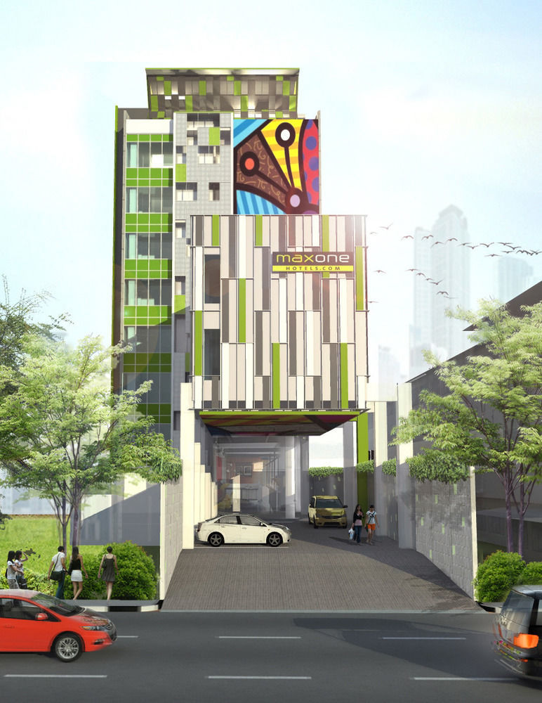 Maxonehotels.Com At Kramat Yakarta Exterior foto